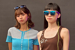 画像ギャラリー No.008のサムネイル画像 / 税込約4万4000円で買えるサングラス型ディスプレイ「xbx a01+」がXREALから発売に。重量約62gという軽さも魅力だ
