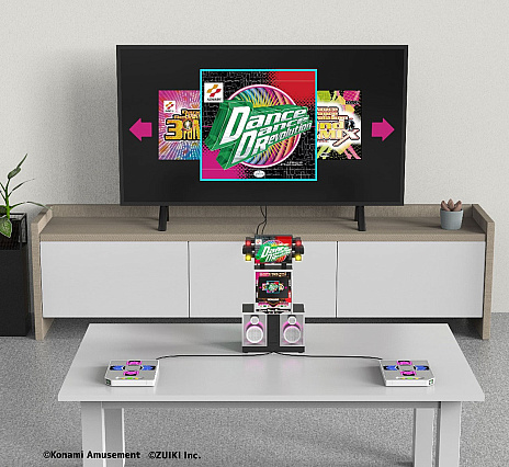 画像ギャラリー No.013のサムネイル画像 / やっぱり初代「DanceDanceRevolution」のミニだ! 瑞起の新製品は初期楽曲をメインに収録し,コナステ用コントローラも使える1/5のDDR筐体