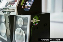 画像ギャラリー No.012のサムネイル画像 / 「DanceDanceRevolution Classic Mini」,9月27日に一般販売開始。初代筐体を約5分の1サイズで再現し,初代〜3rdMIXを楽しめる