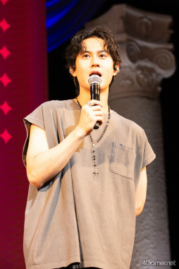 画像ギャラリー No.014のサムネイル画像 / フラガリアの騎士たちが歌い踊る3DCGライブ＆声優陣が抱腹絶倒のトークを繰り広げた「フラガリアメモリーズ」1stライブ＆ファンミレポート