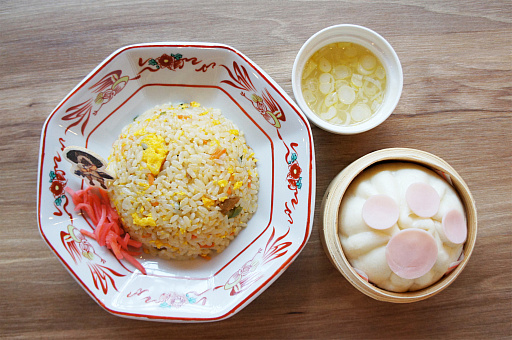 画像ギャラリー No.006のサムネイル画像 / カプコンカフェ試食レポート。「モンスターハンター」20周年コラボは後半メニューも充実!歴代作品をイメージしたフードやドリンクも