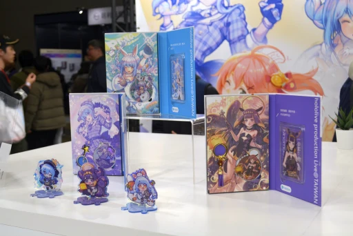 画像ギャラリー No.150のサムネイル画像 / 「hololive SUPER EXPO 2024」フォトレポート。幕張メッセに出現した“ホロライブアイランド”にファン達が集結