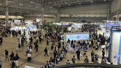 画像ギャラリー No.171のサムネイル画像 / 「hololive SUPER EXPO 2024」フォトレポート。幕張メッセに出現した“ホロライブアイランド”にファン達が集結