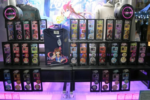 画像ギャラリー No.014のサムネイル画像 / 「hololive SUPER EXPO 2025」フォトレポート。今年は「ホロライブアーケード」をテーマに，体験型の展示やステージイベントを展開