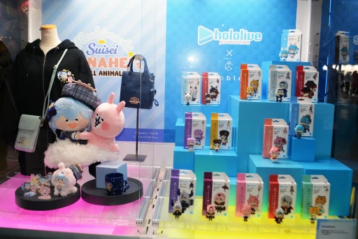画像ギャラリー No.017のサムネイル画像 / 「hololive SUPER EXPO 2025」フォトレポート。今年は「ホロライブアーケード」をテーマに，体験型の展示やステージイベントを展開