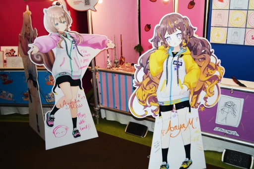 画像ギャラリー No.058のサムネイル画像 / 「hololive SUPER EXPO 2025」フォトレポート。今年は「ホロライブアーケード」をテーマに，体験型の展示やステージイベントを展開