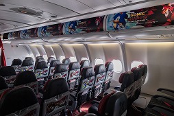 画像ギャラリー No.002のサムネイル画像 / コラボ塗装機「ソニック・ザ・ヘッジホッグ」号の就航記念イベント，マレーシアのクアラルンプール国際空港で昨日開催