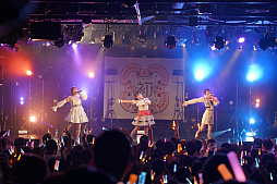画像ギャラリー No.027のサムネイル画像 / 「学園アイドルマスター」初のライブツアー。花岩香奈さん，伊藤舞音さん，薄井友里さんが出演した「初心公演」の配信視聴レポート