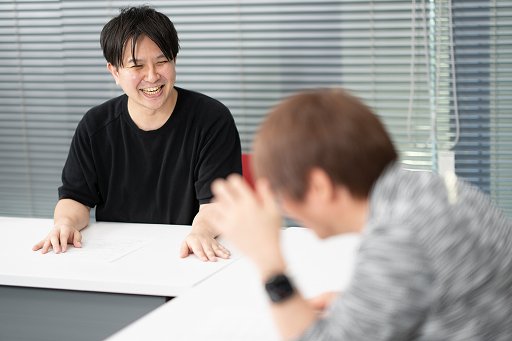 画像ギャラリー No.008のサムネイル画像 / 「学マス」Pの人生を1本のゲームが変えた。「学園アイドルマスター」小美野日出文氏×「マブラヴ」吉宗鋼紀氏の特別対談