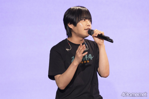 画像ギャラリー No.012のサムネイル画像 / ここでしか聞けないトークや生歌唱ライブに目が離せない！　Day2とL4mpsによる「18TRIP ファンミーティング」をレポート