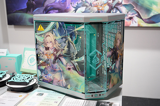 画像ギャラリー No.006のサムネイル画像 / ゲーマー向けディスプレイブランド「Titan Army」が東京ゲームショウに出展。手ごろなMini LEDディスプレイを展示［TGS2025］