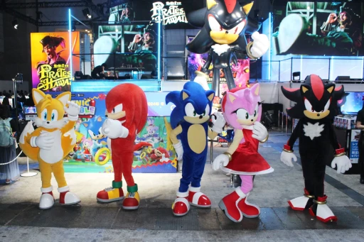 画像ギャラリー No.013のサムネイル画像 / 可愛いソニック達を操作する「SONIC RUMBLE」をTGS会場で体験プレイ。32人の中から1人が勝ち残るパーティーバトルロイヤル［TGS2024］