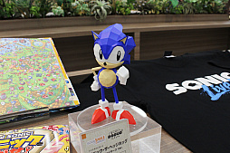 画像ギャラリー No.010のサムネイル画像 / 「ソニック35周年記念公式ファンミーティングツアーin東京」レポート。開発陣と100人超のファンが35周年を祝福