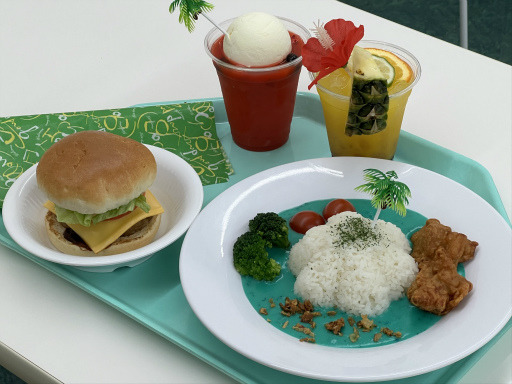 画像ギャラリー No.033のサムネイル画像 / 「龍が如く8外伝」×スパリゾートハワイアンズのコラボイベント還暦祭に行ってきた。寒さの残る時期にビーチへ繰り出したような開放感が心地いい
