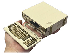 往年の名機の復刻版小型ゲーム機「PasocomMini PC-8801 mkII SR」は2025年春に発売！