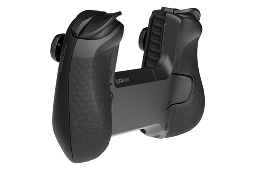 画像ギャラリー No.005のサムネイル画像 / ゲームパッドブランド「SCUF」がiPhone用合体型ゲームパッド「Nomad」を発表。国内でも正式販売を予定する