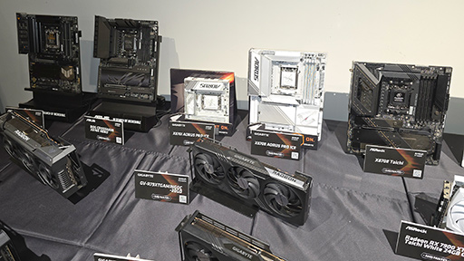 画像ギャラリー No.006のサムネイル画像 / 2024年のゲームキングCPU「Ryzen 7 9800X3D」発売記念イベントが秋葉原で開催。とくに強いのは低解像度なeスポーツタイトル
