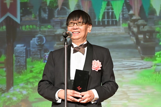 画像ギャラリー No.005のサムネイル画像 / 「第30回AMDアワード」授賞式をレポート。功労賞を受賞した桜井政博氏ら著名人が登壇
