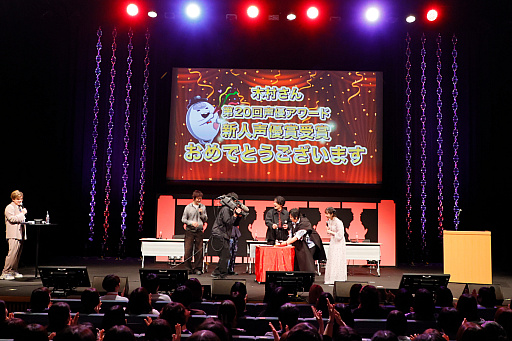 画像ギャラリー No.010のサムネイル画像 / 「HUNDRED LINE -最終防衛学園-」発売1周年記念イベントをレポート。声優陣による朗読劇では,感動のクライマックスの再現に涙する来場者も