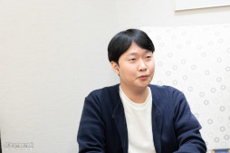 画像ギャラリー No.005のサムネイル画像 / ［インタビュー］「レンタヒーロー Z」での協業について，LINE NEXTのキムCSOとセガの内海社長が語る。セガファンの熱い思いがきっかけ