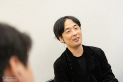 画像ギャラリー No.005のサムネイル画像 / ［インタビュー］「レンタヒーロー Z」は，全世界のあらゆる人が楽しめるゲームを目指す。蟻川とんぼ氏，Hiro師匠，光吉猛修氏が主題歌を提供