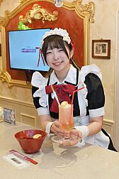 画像ギャラリー No.012のサムネイル画像 / 秋葉原のメイドカフェにも行ってきた。イマーシブ恋愛ADV「Venus Vacation PRISM」＆「DOAXVV」キャンペーン参加レポ