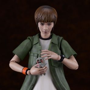 画像ギャラリー No.006のサムネイル画像 / 「SIREN」のプラモデル「PLAMATEA 須田恭也」が2026年4月に発売決定。焔薙や宇理炎(盾),火かき棒などが手持ち可能な付属品に