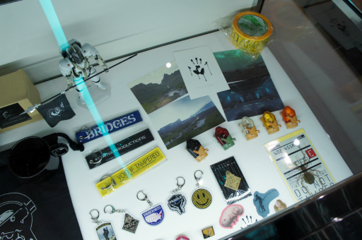 画像ギャラリー No.016のサムネイル画像 / 「DEATH STRANDING」発売5周年記念ポップアップイベントをレポート。サムの訪れる配送センターをイメージした展覧会には，秘蔵の資料も