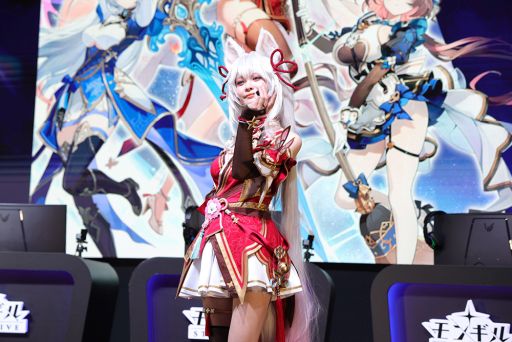 画像ギャラリー No.009のサムネイル画像 / 華やかなコスプレイヤーと巨大ニャンコに注目！　「モンギル：STAR DIVE」ブースをレポート［TGS2025］【PR】