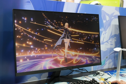 画像ギャラリー No.005のサムネイル画像 / 東京ゲームショウは，初回入場口正面の「スターセイヴァー」ブースから！　試遊，ノベルティ，コスプレイヤー撮影と抜かりなし［TGS2025］【PR】