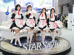 東京ゲームショウは，初回入場口正面の「スターセイヴァー」ブースから！　試遊，ノベルティ，コスプレイヤー撮影と抜かりなし［TGS2025］【PR】