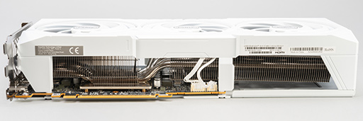 画像ギャラリー No.021のサムネイル画像 / RDNA 4世代の新GPU「Radeon RX 9070 XT」&「Radeon RX 9070」レビュー。RX 7900 XTを上回ってRTX 5070とも戦える