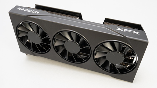 画像ギャラリー No.009のサムネイル画像 / AMDの新ミドルハイGPU「Radeon RX 9070 GRE」は，RX 9070とRX 9060 XTの間に入り，ゲームによってはGeForce RTX 5070を上回ることも