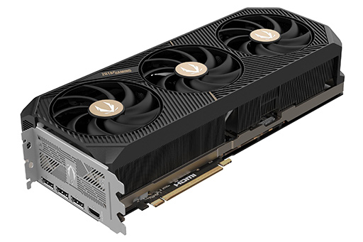 画像ギャラリー No.008のサムネイル画像 / 「GeForce RTX 5070 Ti」搭載カード3製品からZOTACから発売に。3.5スロットの大型カードを揃える