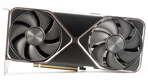 画像ギャラリー No.015のサムネイル画像 / GeForce RTX 50シリーズ第4弾「GeForce RTX 5070 Founders Edition」レビュー。前世代からしっかりと性能向上を果たす