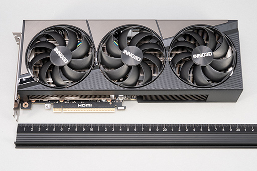 画像ギャラリー No.006のサムネイル画像 / INNO3D製「GeForce RTX 5080 X3 OC」&「GeForce RTX 5070 Ti X3」レビュー。SFF準拠のRTX 50搭載カードは性能も優秀だった