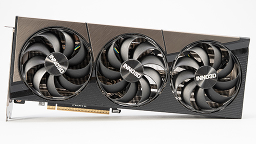 画像ギャラリー No.010のサムネイル画像 / INNO3D製「GeForce RTX 5080 X3 OC」&「GeForce RTX 5070 Ti X3」レビュー。SFF準拠のRTX 50搭載カードは性能も優秀だった