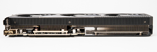 画像ギャラリー No.019のサムネイル画像 / INNO3D製「GeForce RTX 5080 X3 OC」&「GeForce RTX 5070 Ti X3」レビュー。SFF準拠のRTX 50搭載カードは性能も優秀だった
