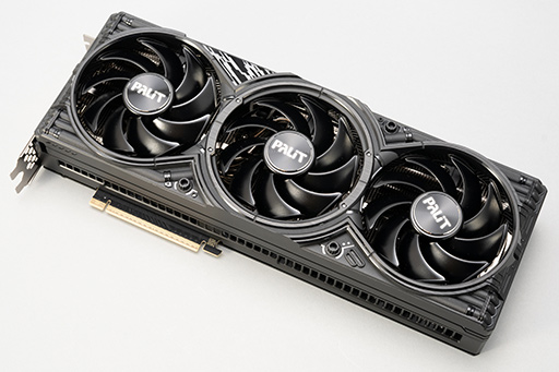 画像ギャラリー No.006のサムネイル画像 / クロックアップ版RTX 5070は，RTX 4080超えを達成できるのか。Palit「GeForce RTX 5070 GamingPro OC」で検証してみた