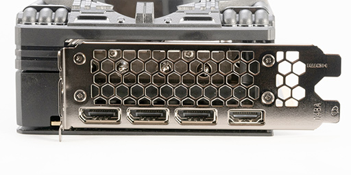 画像ギャラリー No.017のサムネイル画像 / クロックアップ版RTX 5070は，RTX 4080超えを達成できるのか。Palit「GeForce RTX 5070 GamingPro OC」で検証してみた
