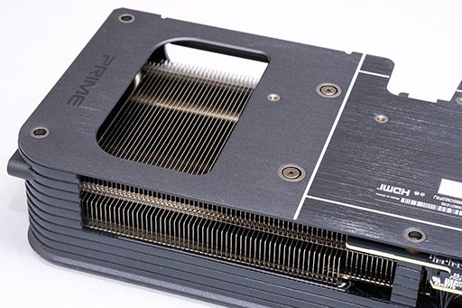 画像ギャラリー No.022のサムネイル画像 / GeForce RTX 5060 vs. Radeon RX 9060 XT。ミドルクラスGPU同士の実力を徹底比較