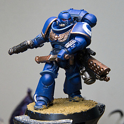 画像ギャラリー No.017のサムネイル画像 / そろそろ始めたい「Warhammer 40,000」(前編)。作って,塗って,戦える“大人のミニチュアホビー”はロマンの底なし沼だった!【PR】