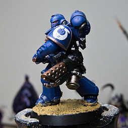 画像ギャラリー No.018のサムネイル画像 / そろそろ始めたい「Warhammer 40,000」(前編)。作って,塗って,戦える“大人のミニチュアホビー”はロマンの底なし沼だった!【PR】