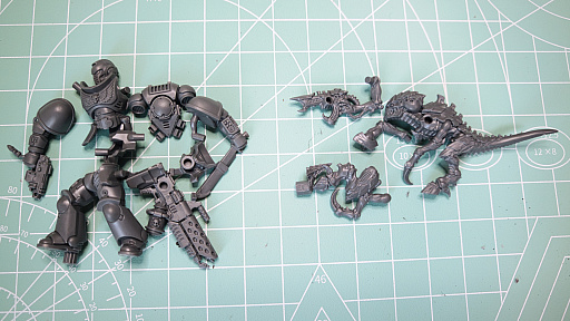 画像ギャラリー No.030のサムネイル画像 / そろそろ始めたい「Warhammer 40,000」(前編)。作って,塗って,戦える“大人のミニチュアホビー”はロマンの底なし沼だった!【PR】