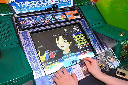 画像ギャラリー No.050のサムネイル画像 / アイマス20周年にアケマス初体験！　初代「THE IDOLM@STER」を学マスPが遊び，時代を越えて“アイ”される，原点を知る
