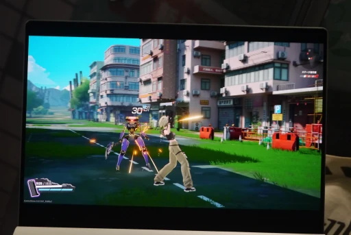 画像ギャラリー No.008のサムネイル画像 / スタイリッシュローグライトクション「Ved:Recure」を会場でプレイ。発動条件をカスタマイズするBUFFシステムに注目だ［TGS2025］