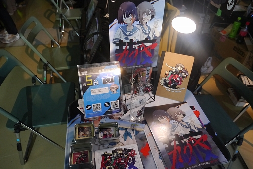 画像ギャラリー No.006のサムネイル画像 / JKコンビがフルボイスで喋りつつ戦う，やさしめ弾幕STG「赫夜 -カグヤ-」インプレッション［BitSummit］