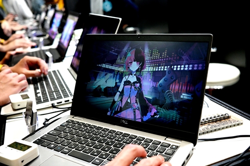 画像ギャラリー No.003のサムネイル画像 / 「続ポートピア連続殺人事件」「配信少女ノ裏垢迷宮」，新旧2作品を並べたジー・モードブースは大盛況。取締役・竹下功一氏に聞く［TGS2026］