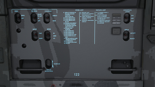 画像ギャラリー No.040のサムネイル画像 / 膨大な数のスイッチや計器におののく。「Reentry - A Space Flight Simulator」で,アポロ宇宙船の操縦(のごく一部)を体験してみた