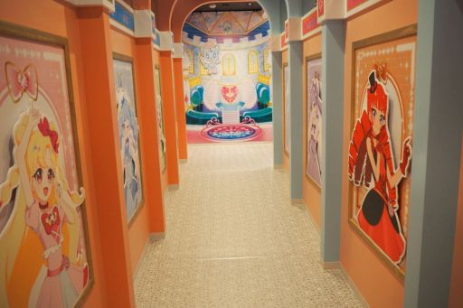 画像ギャラリー No.002のサムネイル画像 / 「アイプリショップ」池袋店の内覧会レポート。子どもから大人まで楽しめる工夫が盛りだくさんの店内